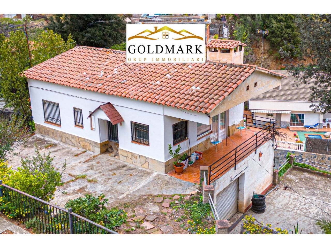 Vista exterior de Casa o chalet en venta en Corbera de Llobregat con Aire acondicionado, Jardín privado y Terraza