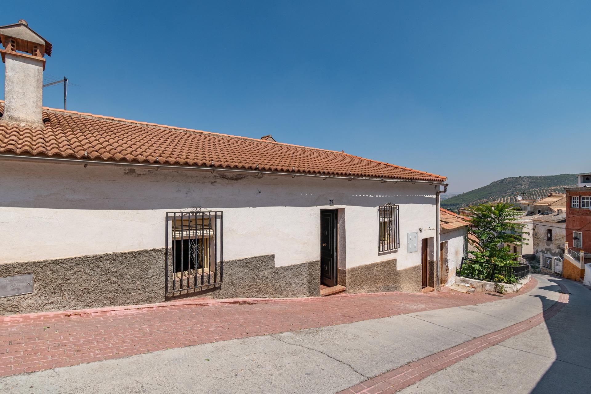 Vista exterior de Casa o xalet en venda en Deifontes amb Terrassa