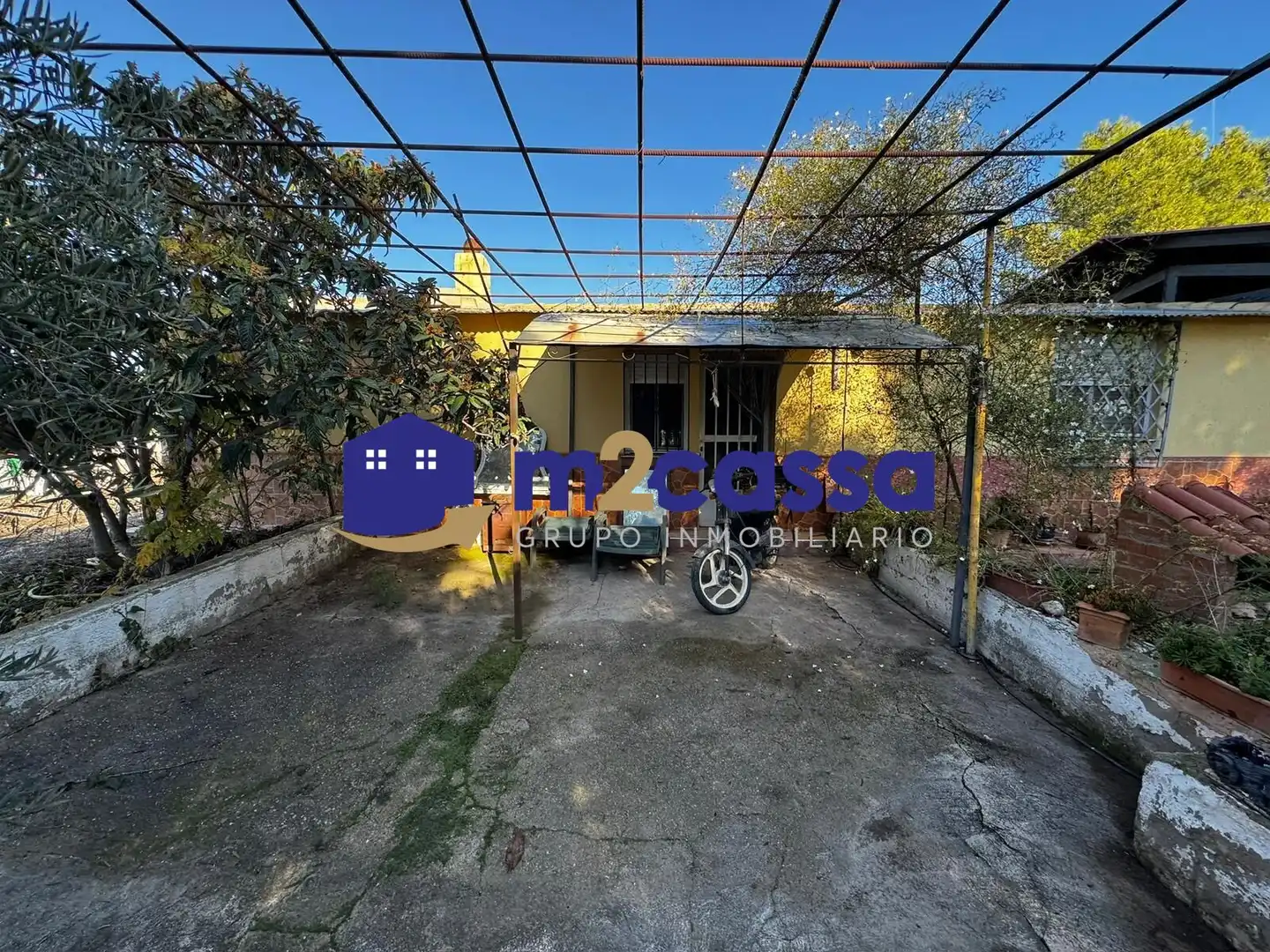 Vista exterior de Casa o xalet en venda en Aledo amb Aire condicionat i Jardí privat