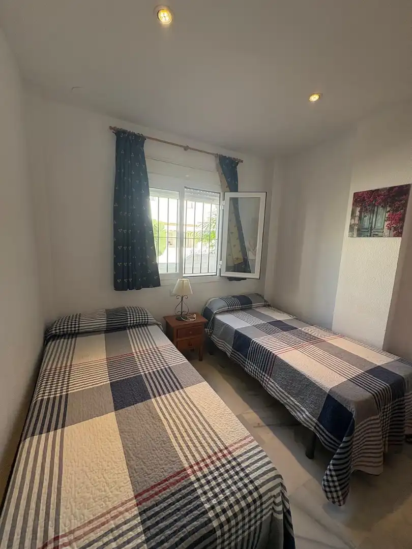 Bedroom of Apartments for sale in Chiclana de la Frontera  with Private garden, Terrace and Furnished
