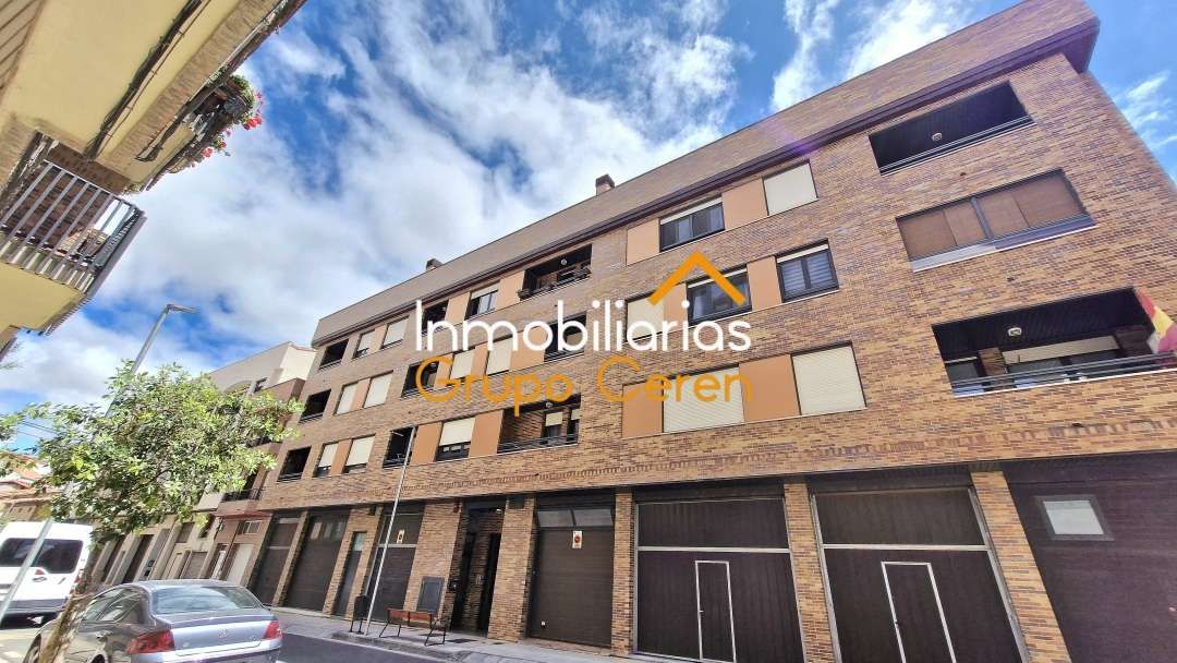 Vista exterior de Pis en venda en Santo Domingo de la Calzada amb Calefacció, Terrassa i Traster
