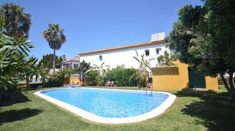 Foto 3 von Einfamilien-Reihenhaus zur Miete in Avenida 28 de Febrero, 70, Conil, Conil de la Frontera