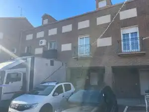 Vista exterior de Casa o chalet en venta en Quer con Terraza