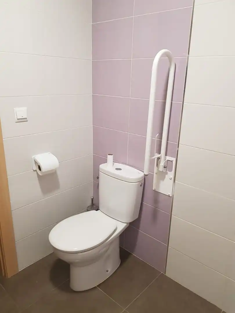 Bany de Local en venda en Polinyà de Xúquer amb Aire condicionat i Terrassa