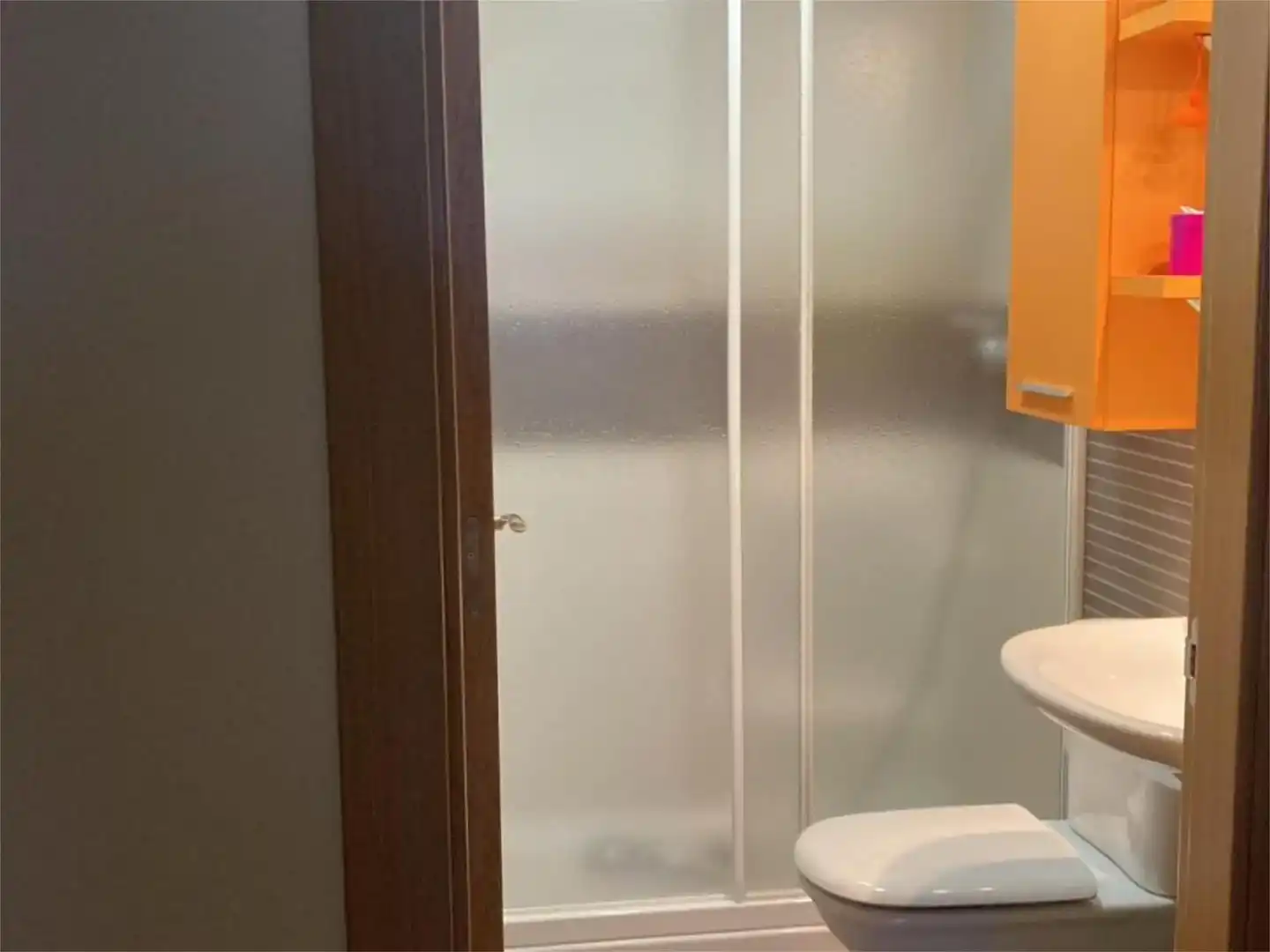 Bany de Pis en venda en Somiedo amb Jardí privat, Parquet i Traster