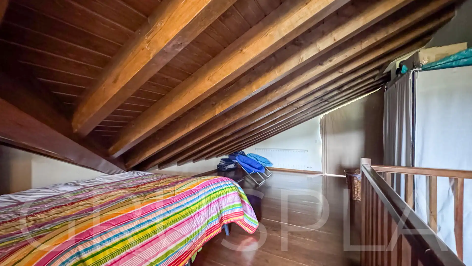 Schlafzimmer von Einfamilien-Reihenhaus zum Verkauf in Bellver de Cerdanya mit Heizung, Parkett und Gemeinschaftspool