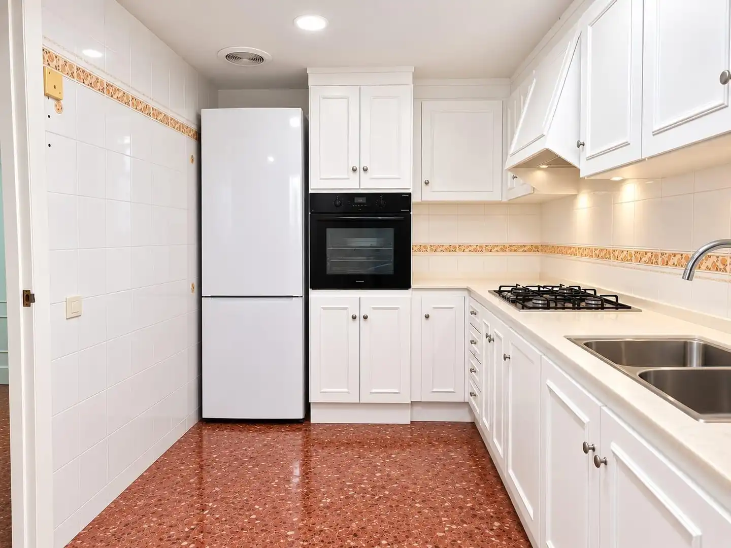 Kitchen of Flat for sale in Germaníes - Juzgados