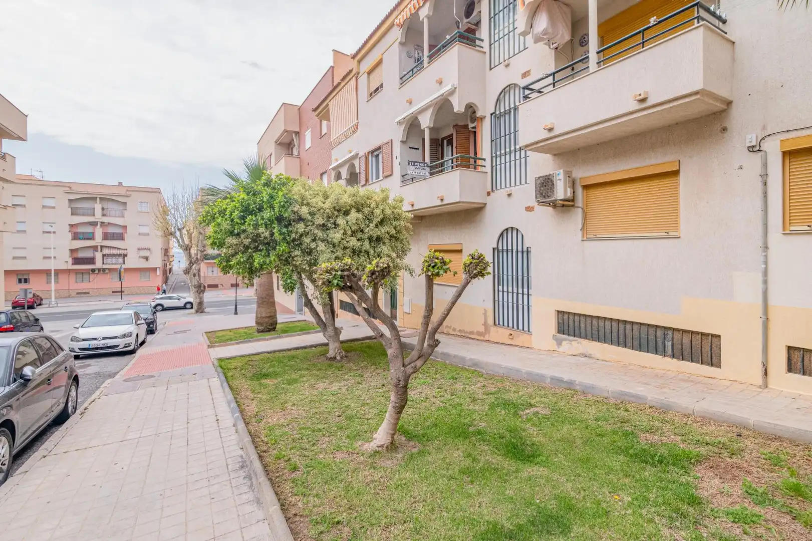 Außenansicht von Garage zum Verkauf in Torrenueva Costa