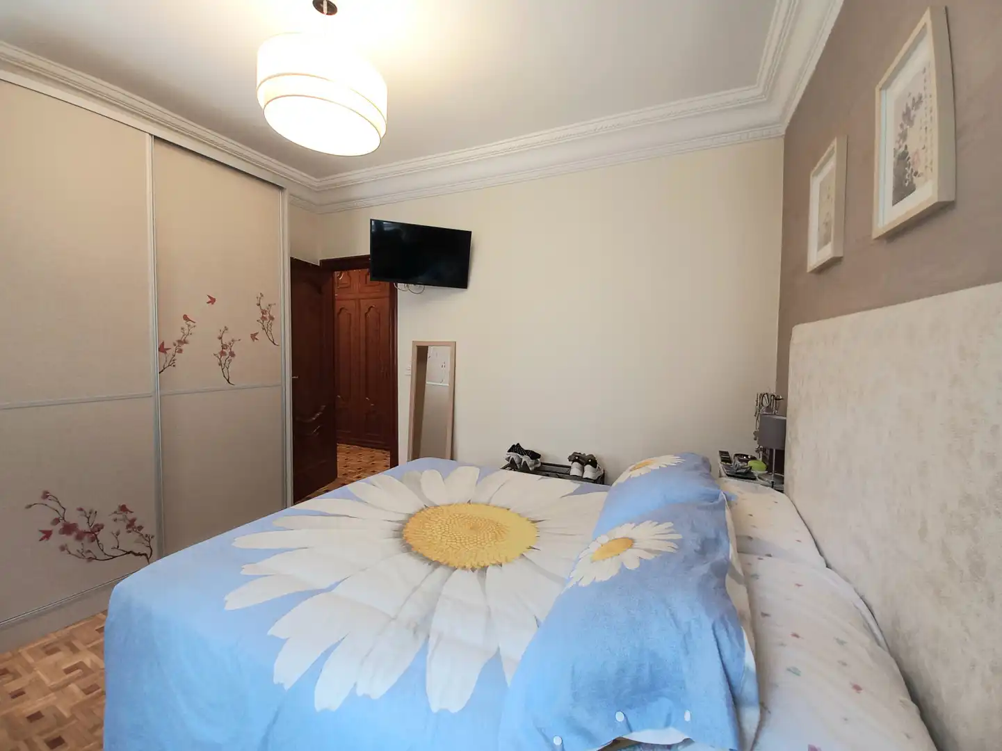 Habitación de Piso en venta en Zona Sur - Barrio Cortes