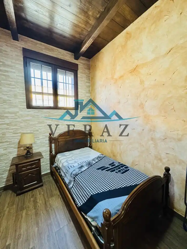Habitación de Casa o chalet en venta en Talavera de la Reina con Aire acondicionado, Calefacción y Jardín privado