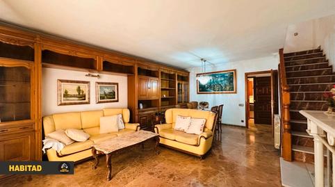 Foto 2 de Casa adosada en venta en Vinyets - Molí Vell, Sant Boi de Llobregat