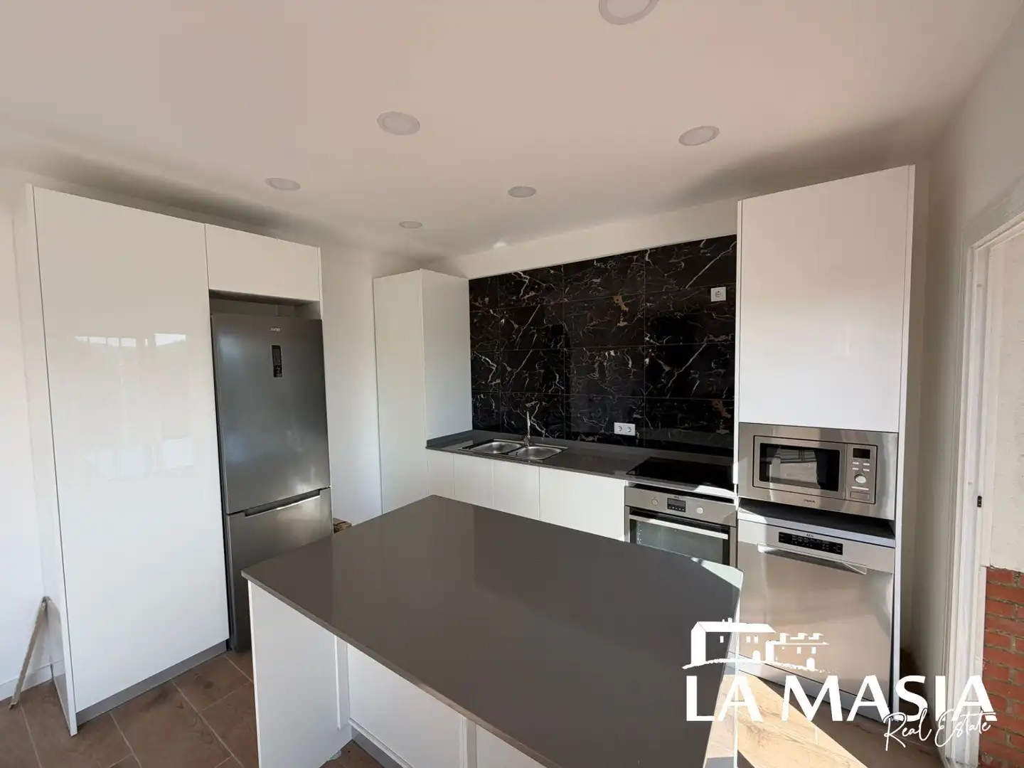 House with pool for sale in Olivella, imagen 4