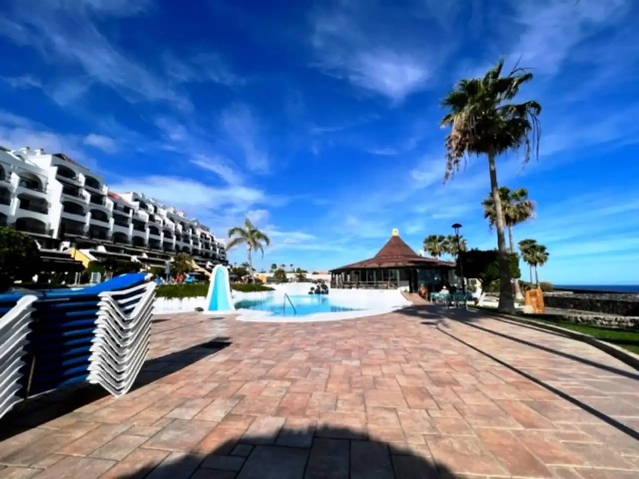 Swimming pool of Flat for rent in Arona  with Air Conditioner, Terrace and Furnished