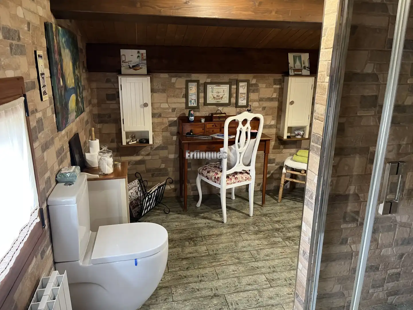 Badezimmer von Haus oder Chalet zum Verkauf in Rubí mit Klimaanlage, Heizung und Privatgarten