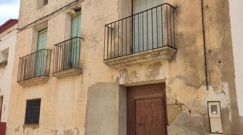 GRAN CASA DE PUEBLO CON PATIO TRASERO