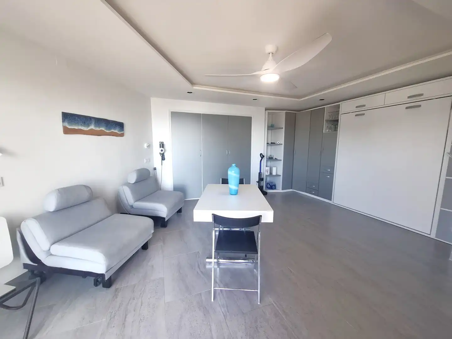 Sala de estar de Estudio en venta en Palamós con Terraza y Amueblado