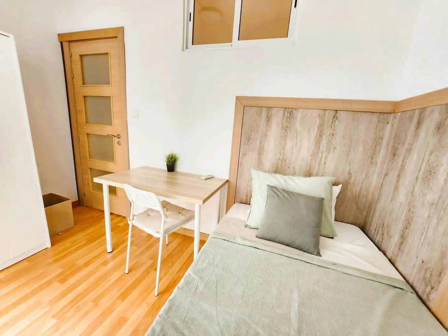 Habitación de Piso para compartir en Valencia con Aire acondicionado, Calefacción y Amueblado