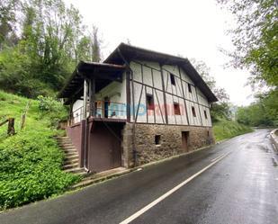 Vista exterior de Finca rústica en venda en Zaldibia amb Jardí privat i Traster