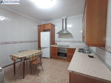 Casa con balcón en venta en La Alberca de Záncara