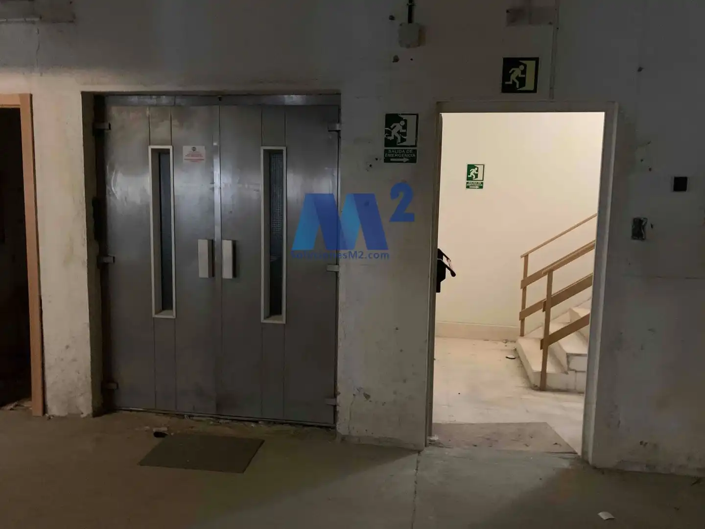Nave industrial en venta en Reyes Católicos, Zona Industrial