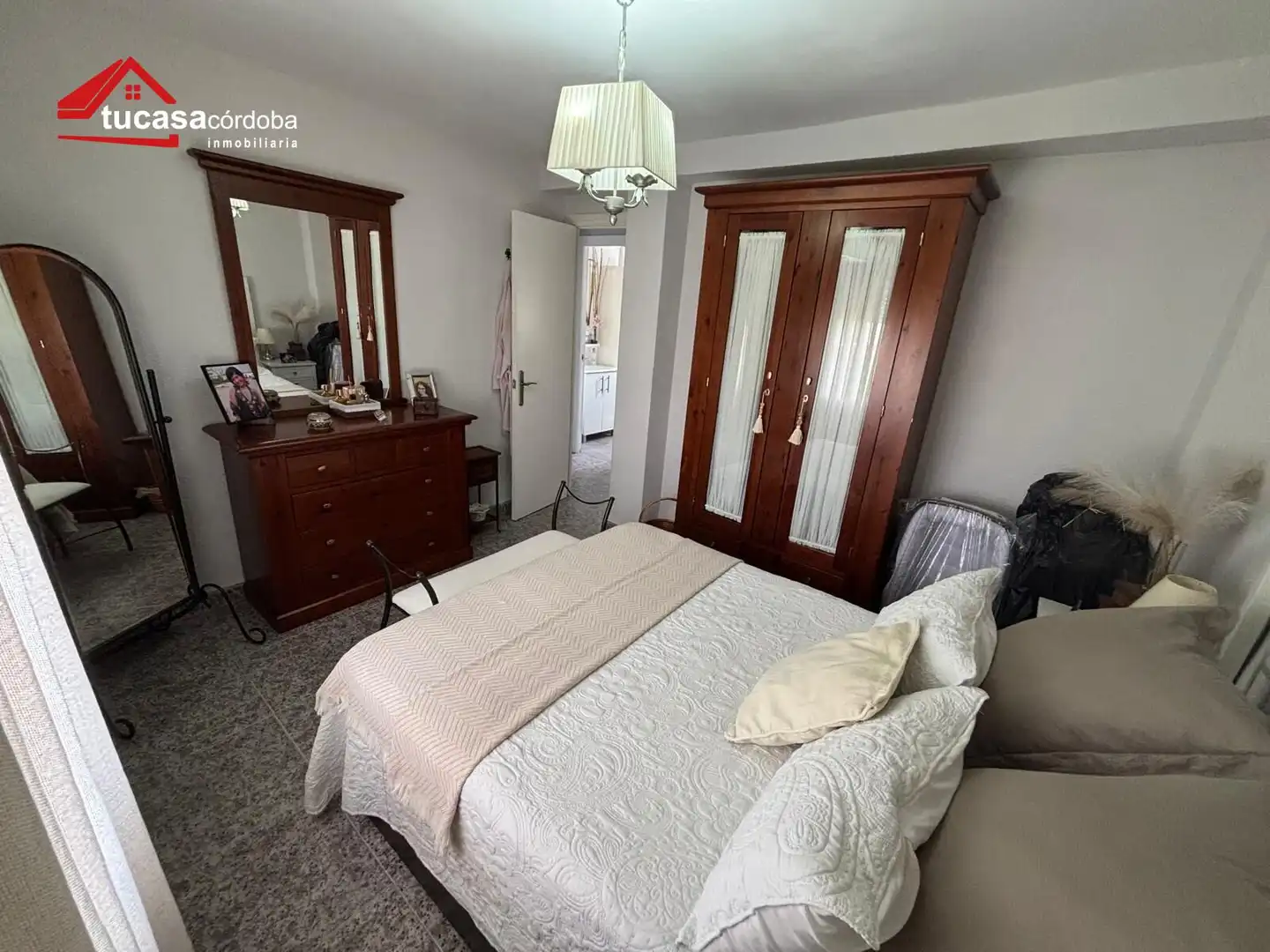 Bedroom of Flat for sale in Córdoba  with Air Conditioner and Terrace