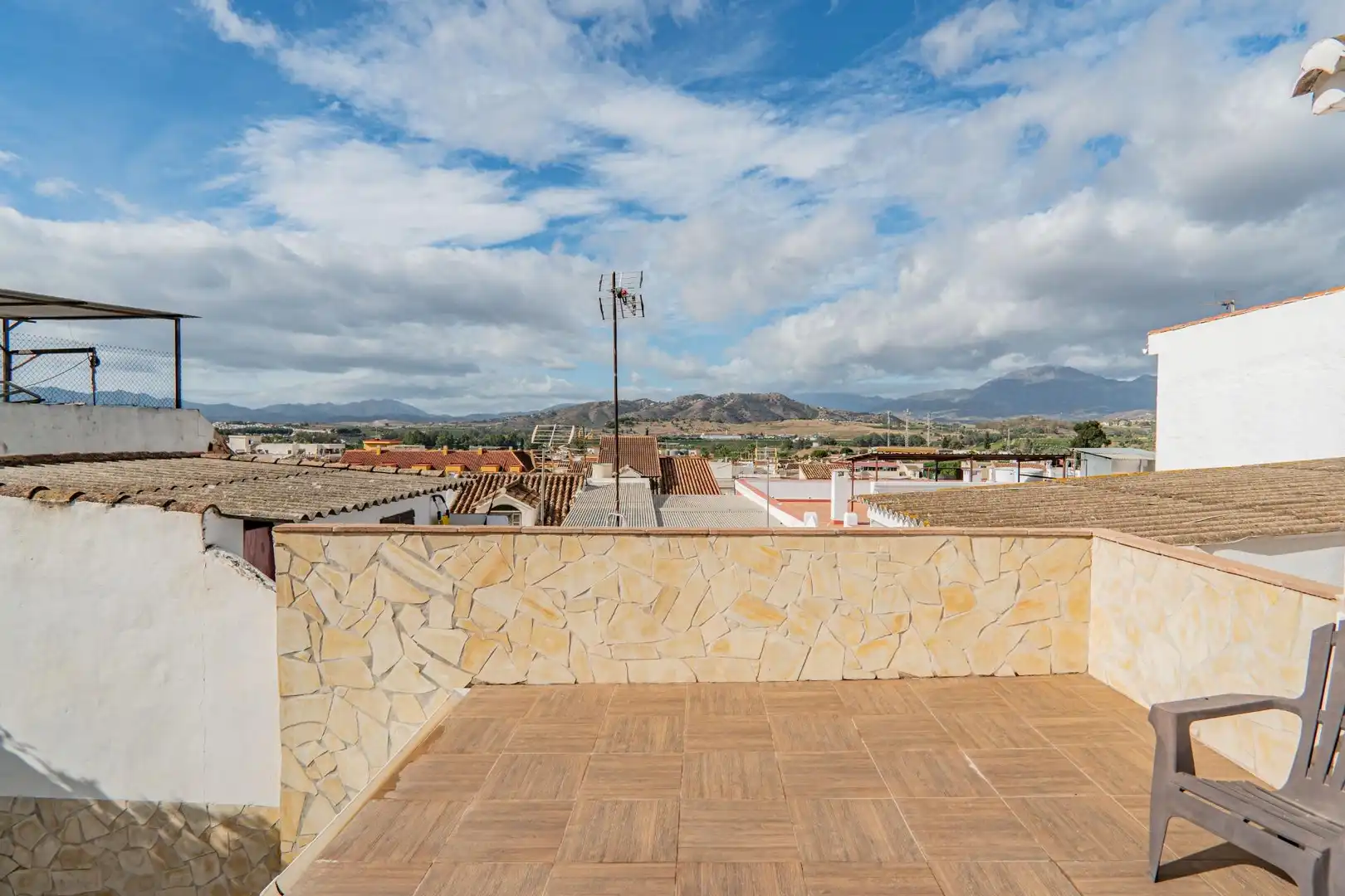 Terrace of Houses for sale in Pizarra  with Terrace, Swimming Pool and Balcony