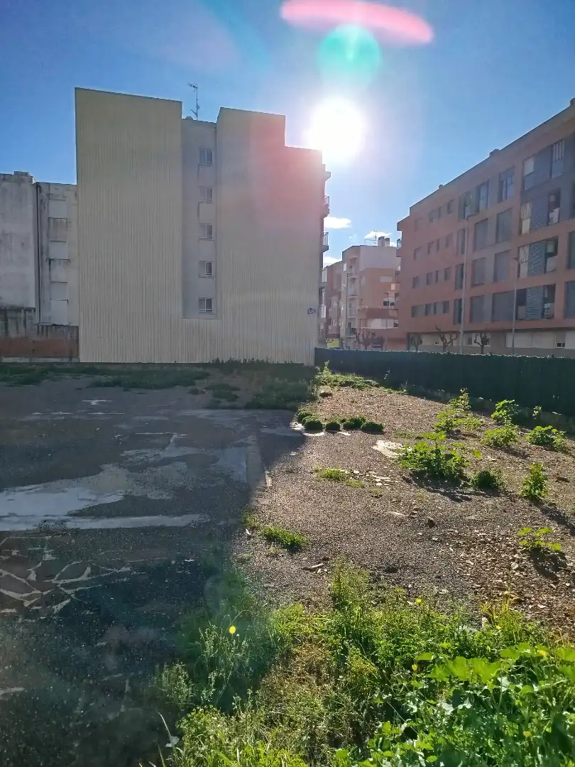 Terreno residencial en venta en Carrer 9 d'Octubre 10, imagen 4