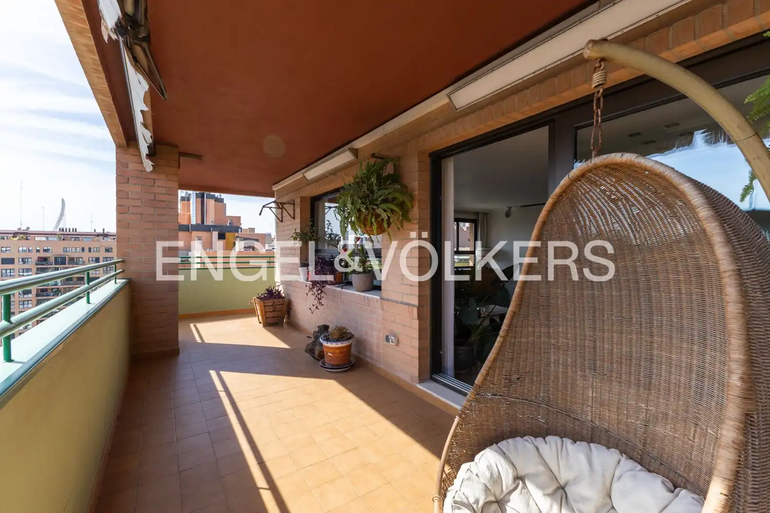 Terrasse von Wohnung zum Verkauf in Valencia mit Klimaanlage, Heizung und Terrasse