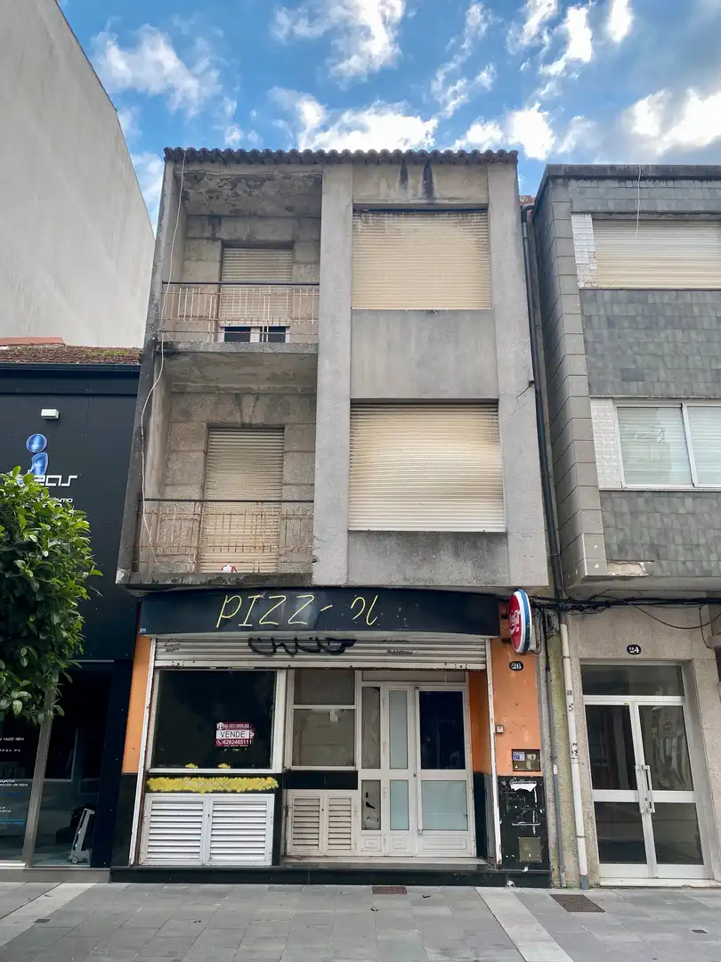 Adossat en venda a Rúa Castelao 27