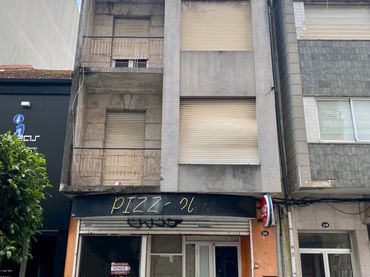 Adosado en venta en Rúa Castelao 27