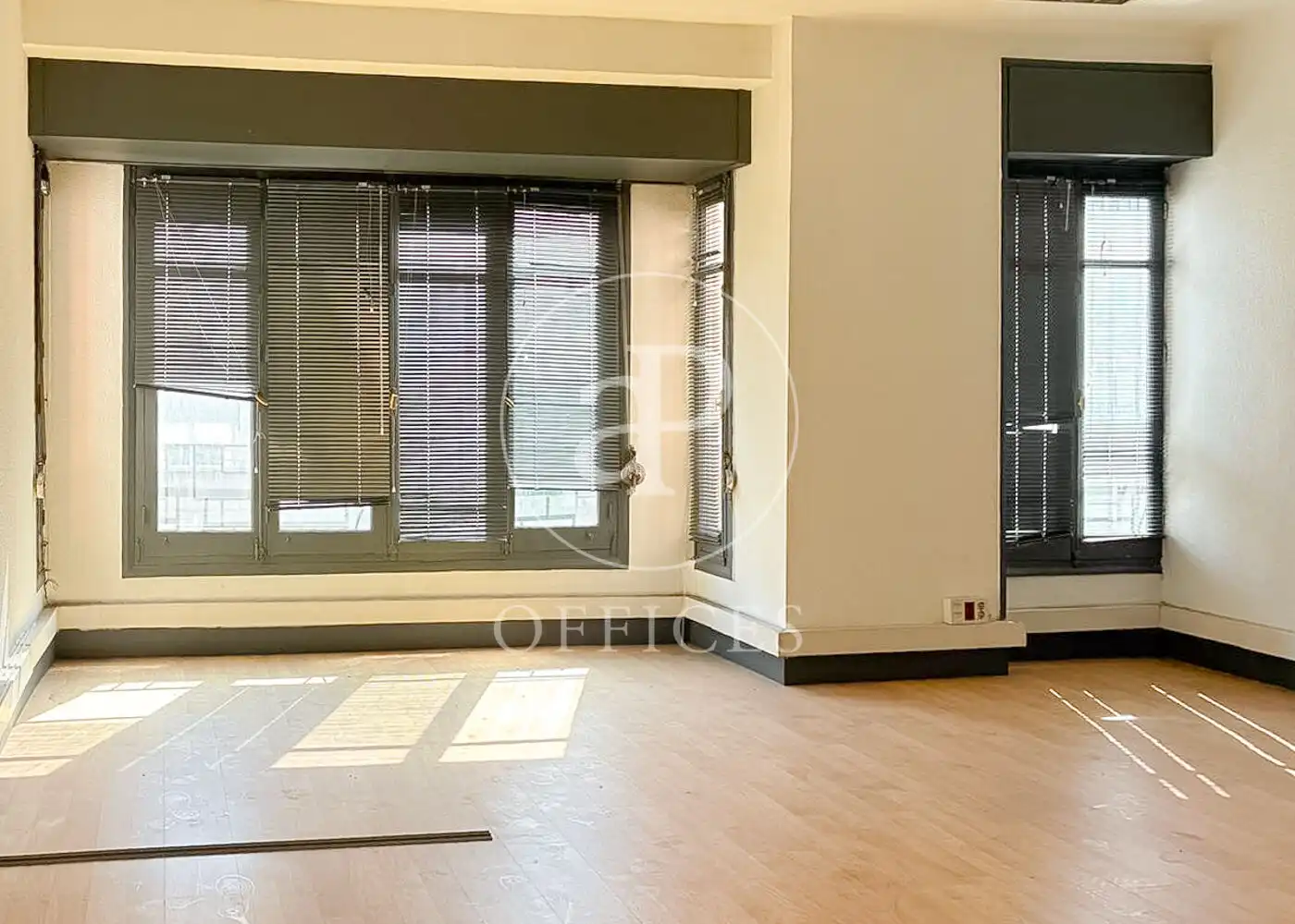 Büro zur Miete in Madrid mit Klimaanlage und Heizung