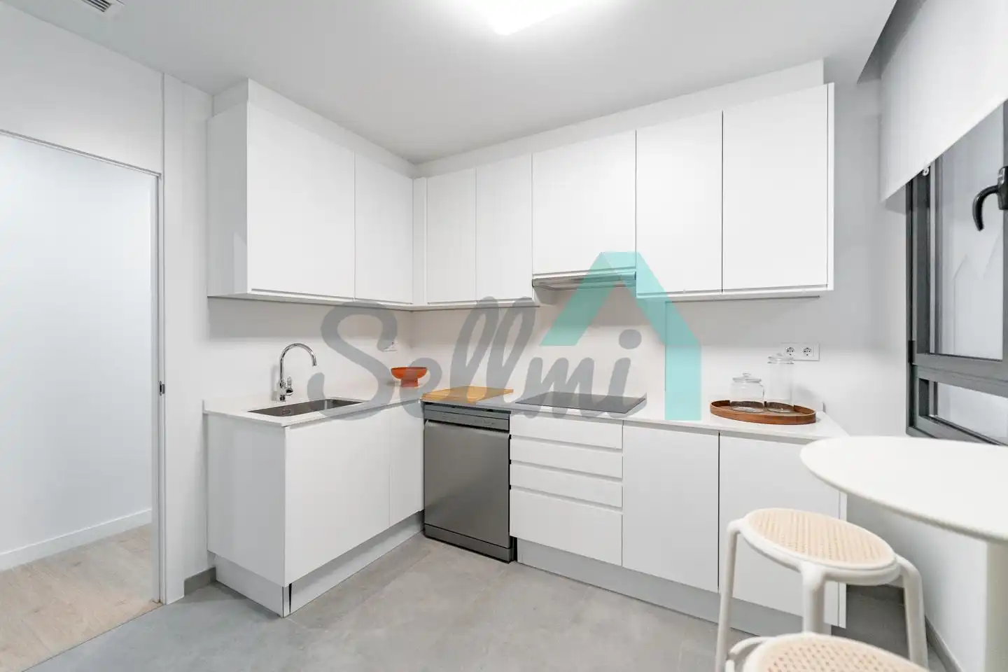 Wohnung zur Miete in Cervantes, Plaza de América