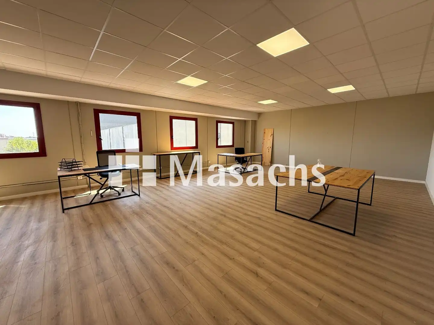 Industrial building to rent in Nord-est, imagen 5