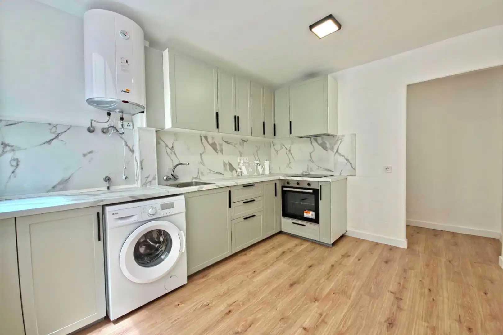 Kitchen of Flat for sale in Torrevieja  with Balcony