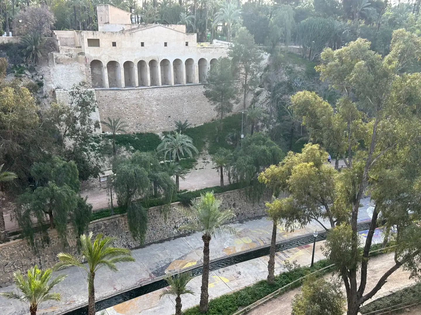Vista exterior de Residencial en venta en Elche / Elx