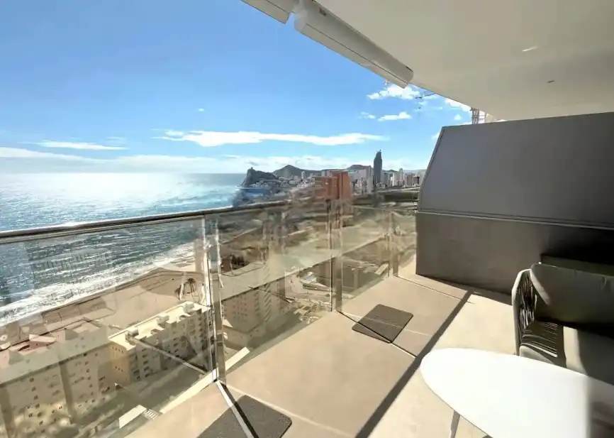 Piso con piscina en venta en Avenida República Argentina, 17, imagen 3