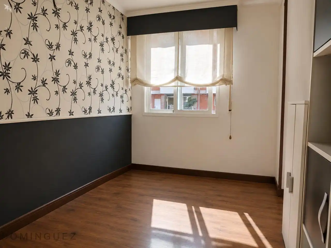 Bedroom of Flat for sale in Vigo   with Heating, Storage room and Furnished