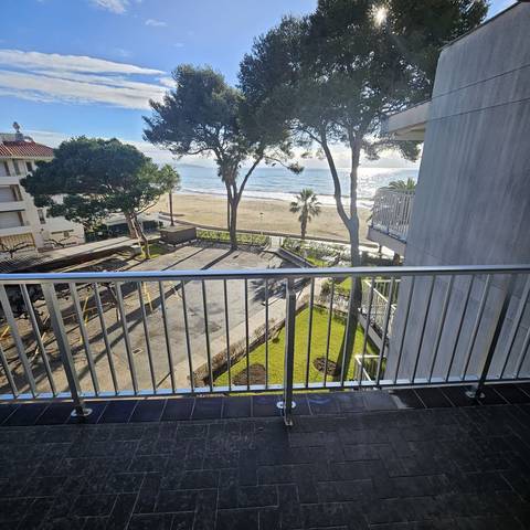 Apartamento en Venta en Diputación, 128 en Vilafortuny Platja