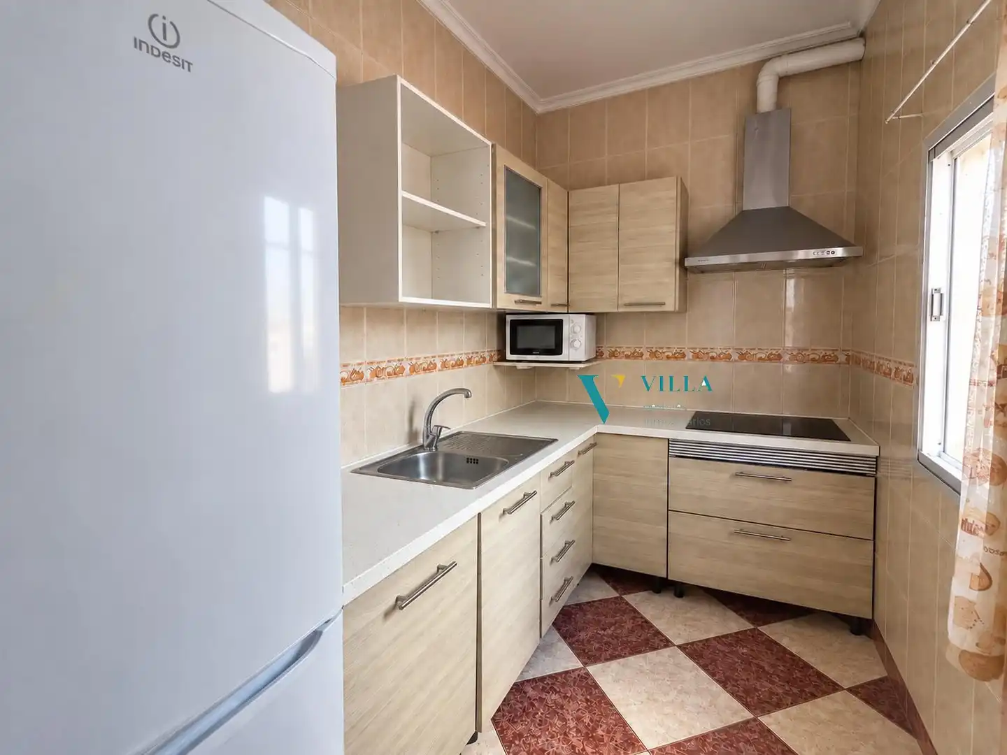 Cuina de Casa o xalet en venda en Alcalá de Guadaira amb Aire condicionat i Traster