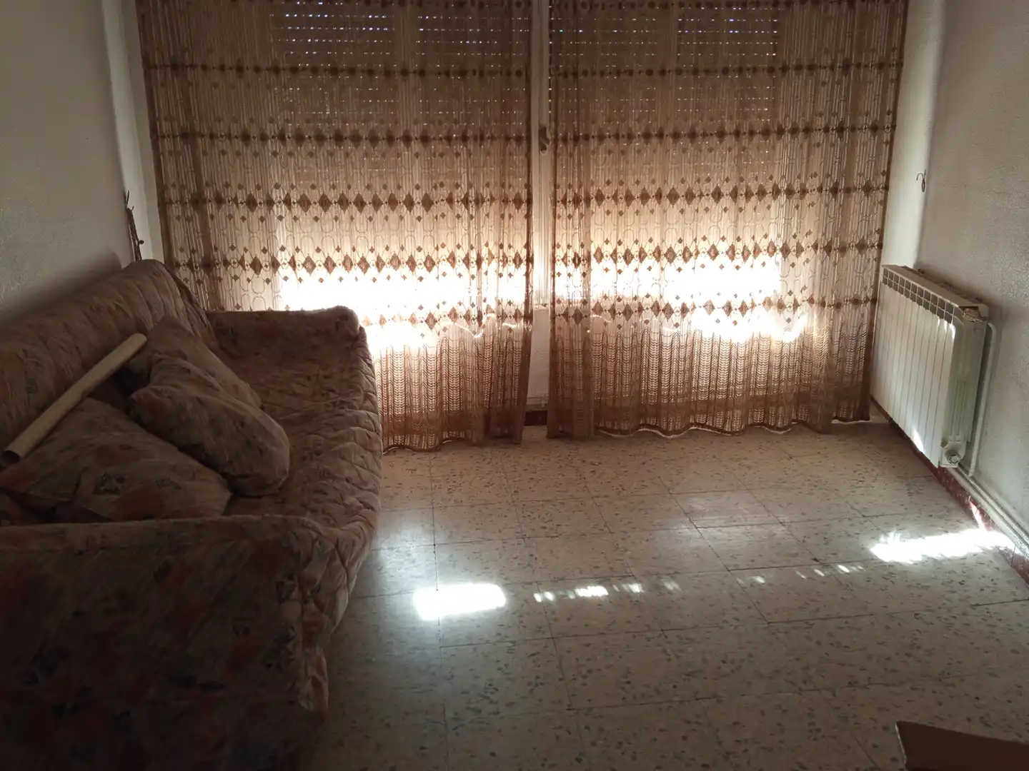 Sala d'estar de Casa o xalet en venda en Villatobas amb Calefacció