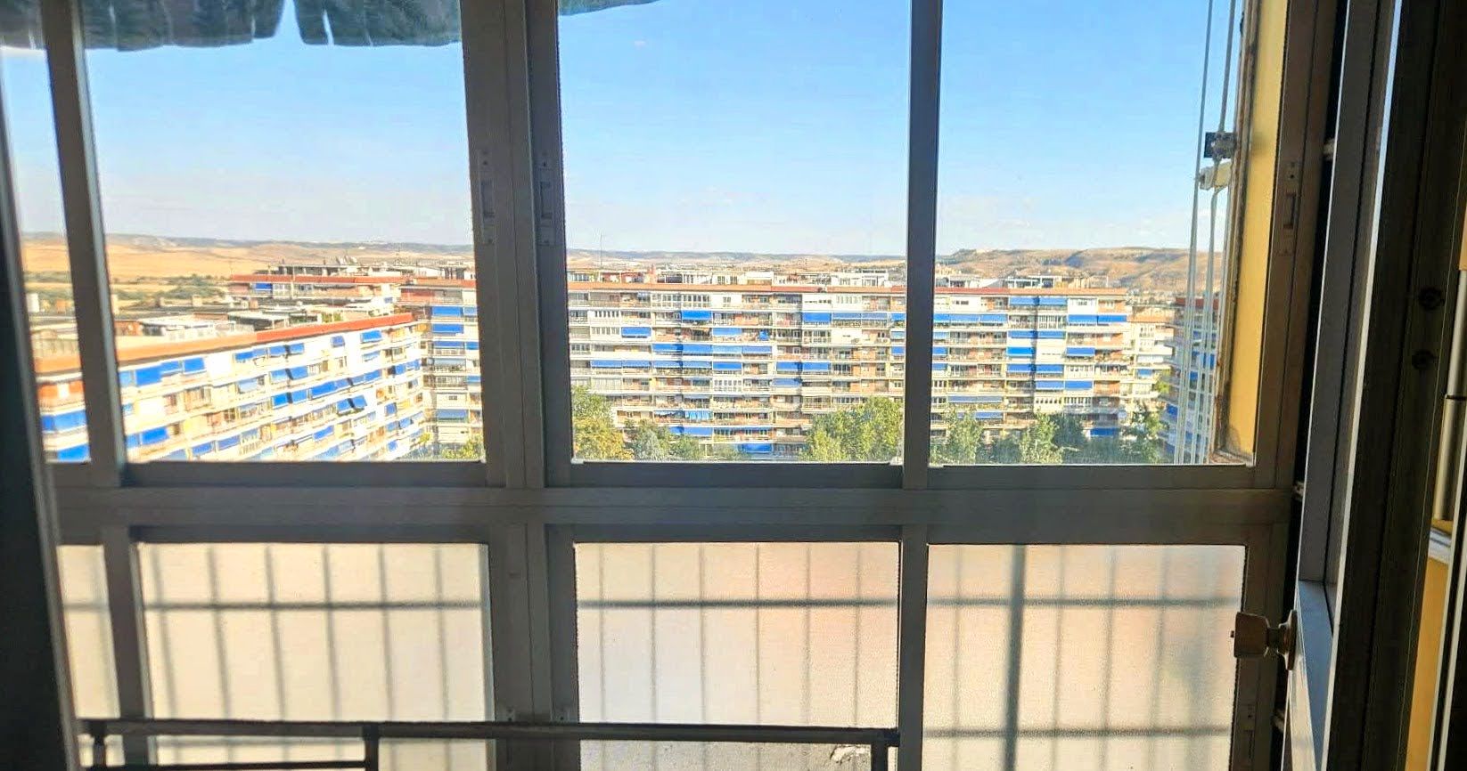 Dormitori de Pis en venda en Torrejón de Ardoz amb Calefacció, Terrassa i Moblat