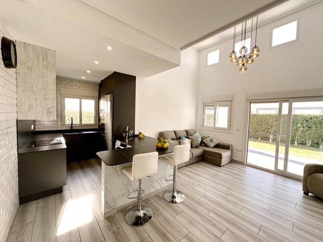 Casa-chalet en Venta en La Torre Golf