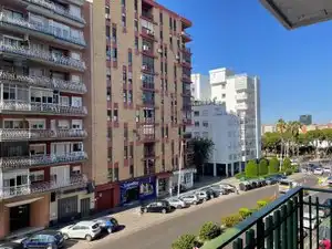 Außenansicht von Wohnung zum Verkauf in Badajoz mit Heizung, Terrasse und Möbliert