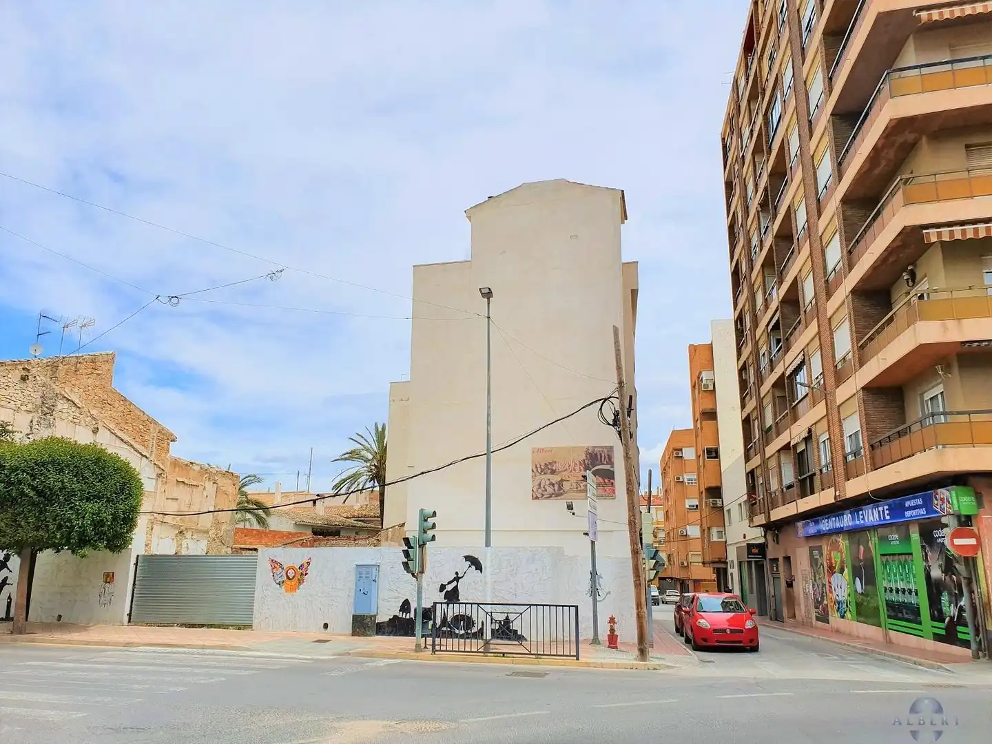 Residential land for sale in Av Comun Valenciana 19, imagen 2