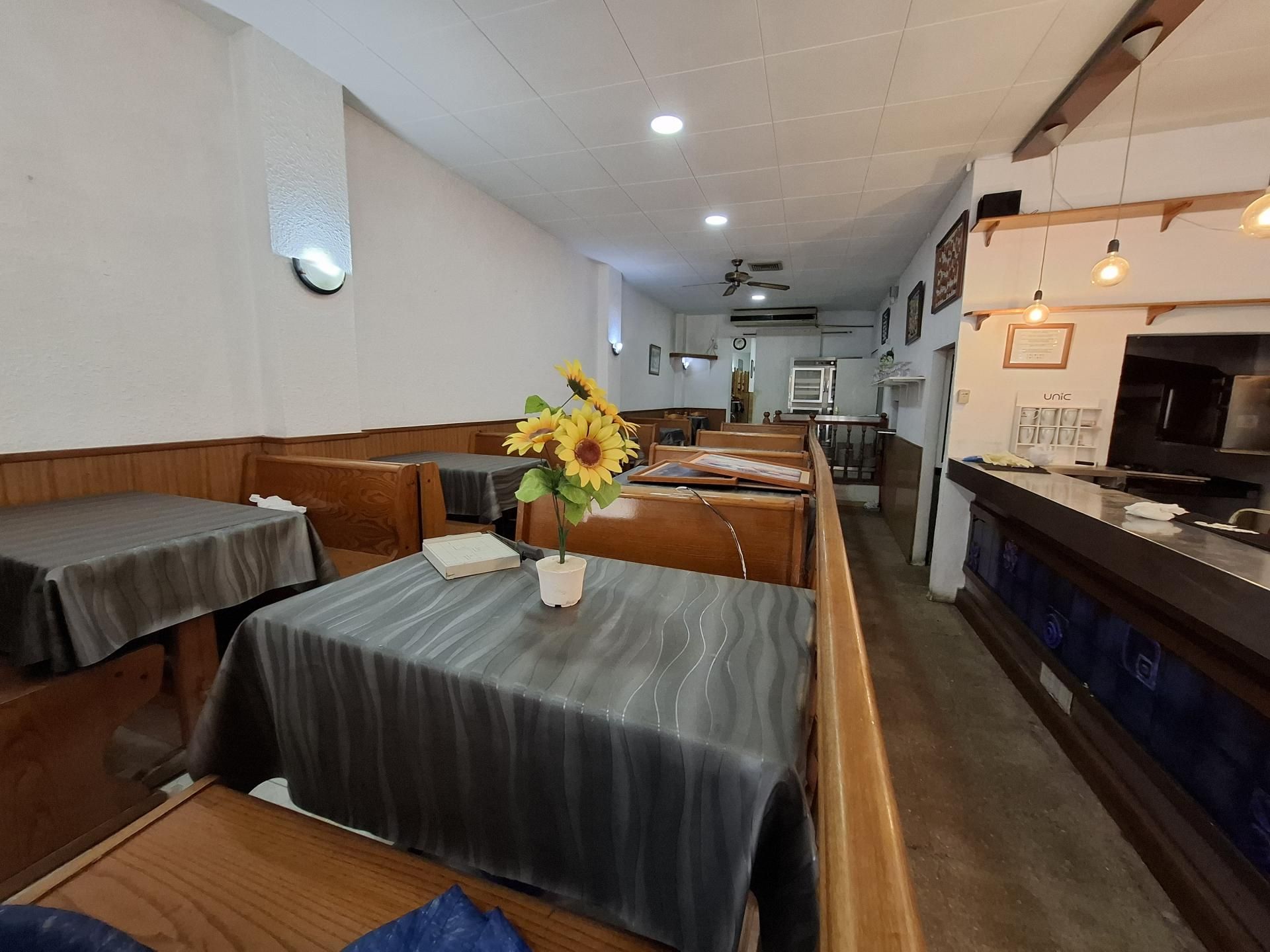 Local de alquiler en del Cap Norfeu, Centre