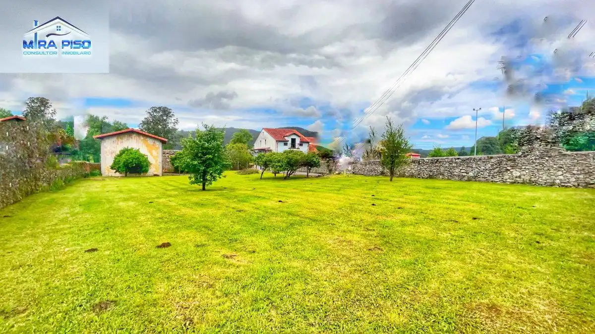 Buildings for sale in Solórzano