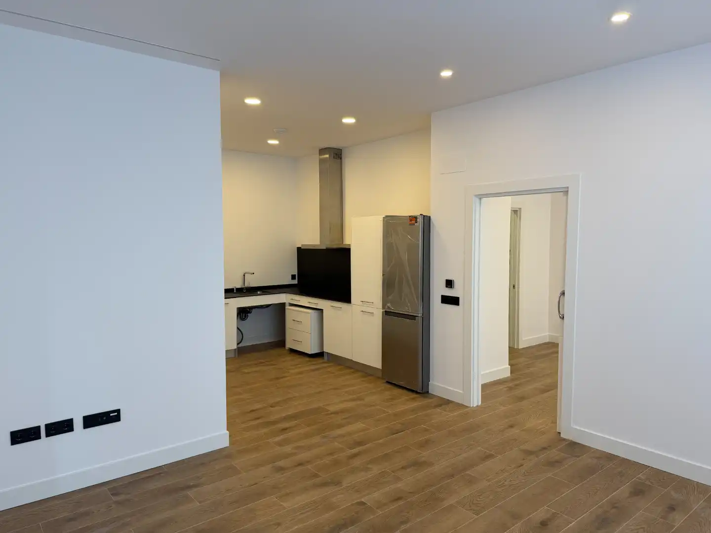 Apartament en venda en Gijón  amb Calefacció, Forn i Microones