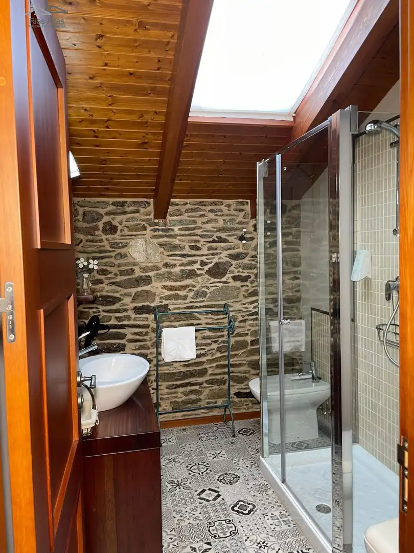 Baño de Casa o chalet en venta en Ordes con Jardín privado y Trastero