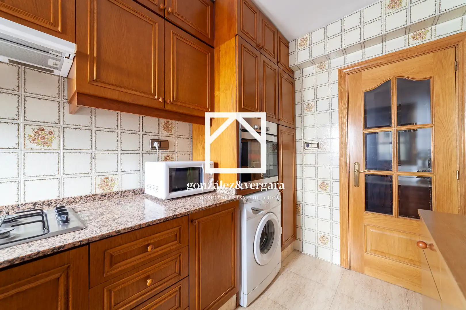 Cocina de Piso en venta en Valencia con Balcón