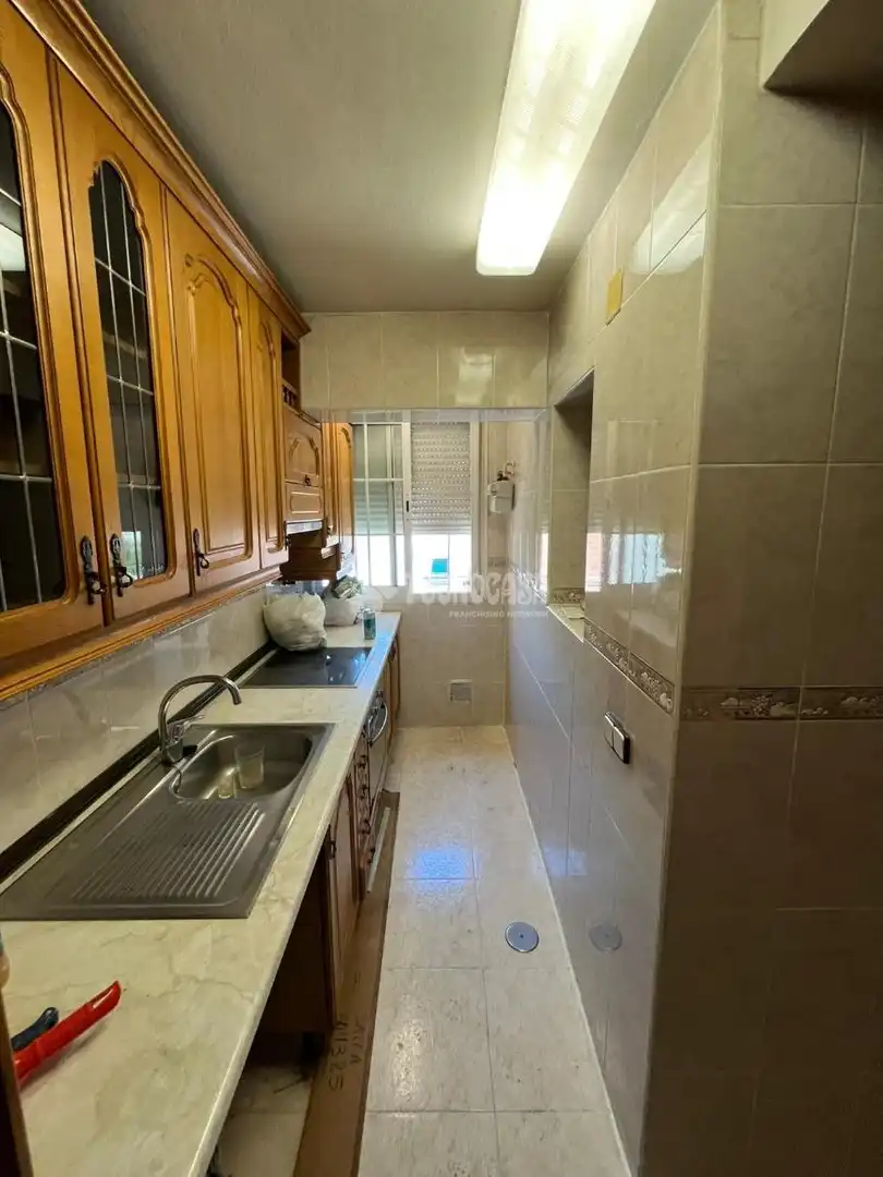 Cocina de Piso en venta en Madrid con Calefacción y Terraza